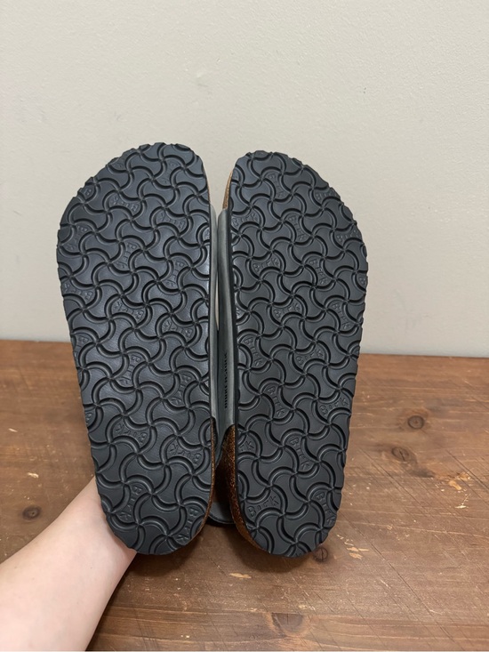 Birkenstock Men’s Size 43 Gray Three-Strap Sandals main image 5